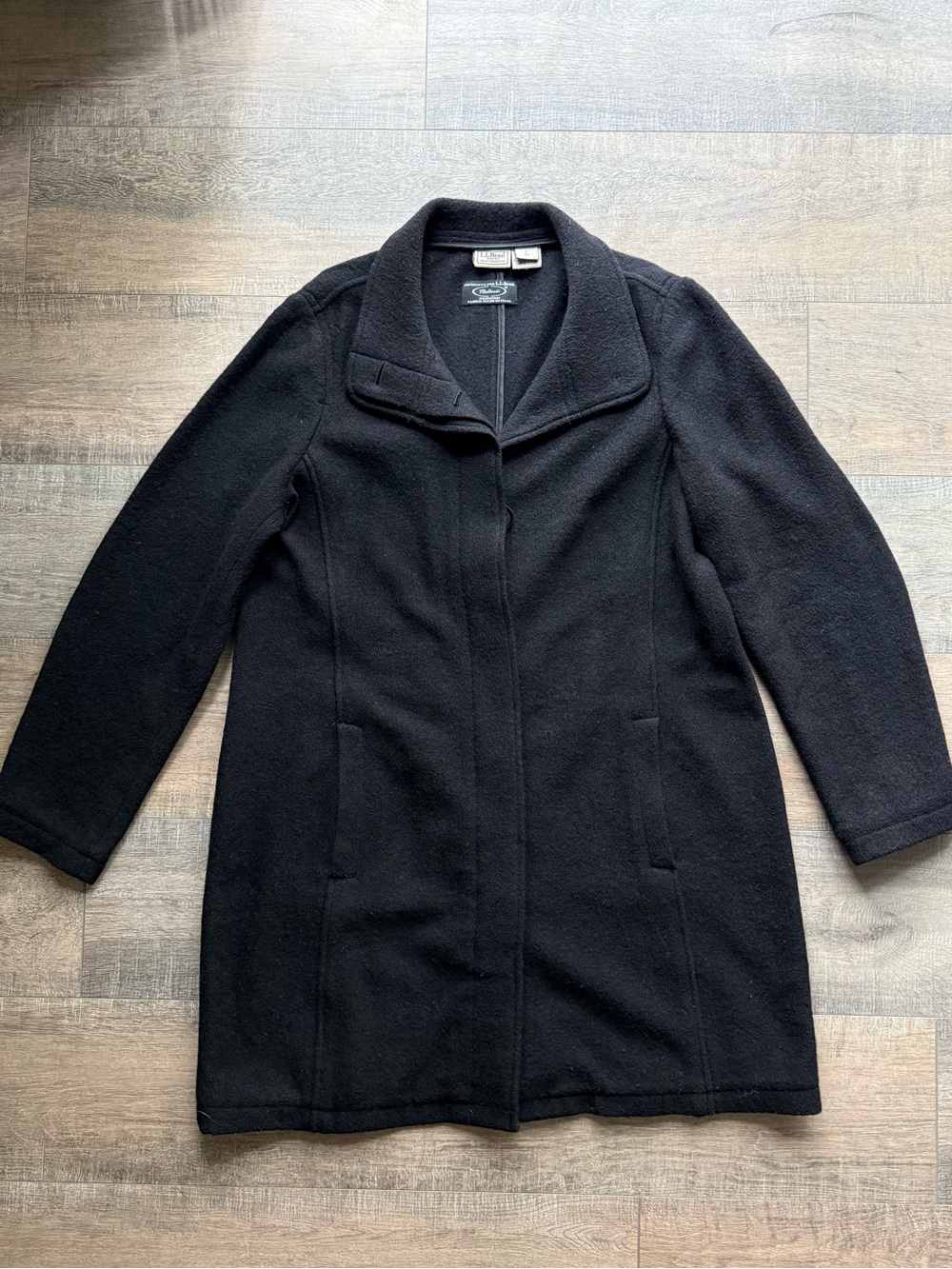 L.L.Bean Bellandi 100% Italian Wool Coat | Black | L